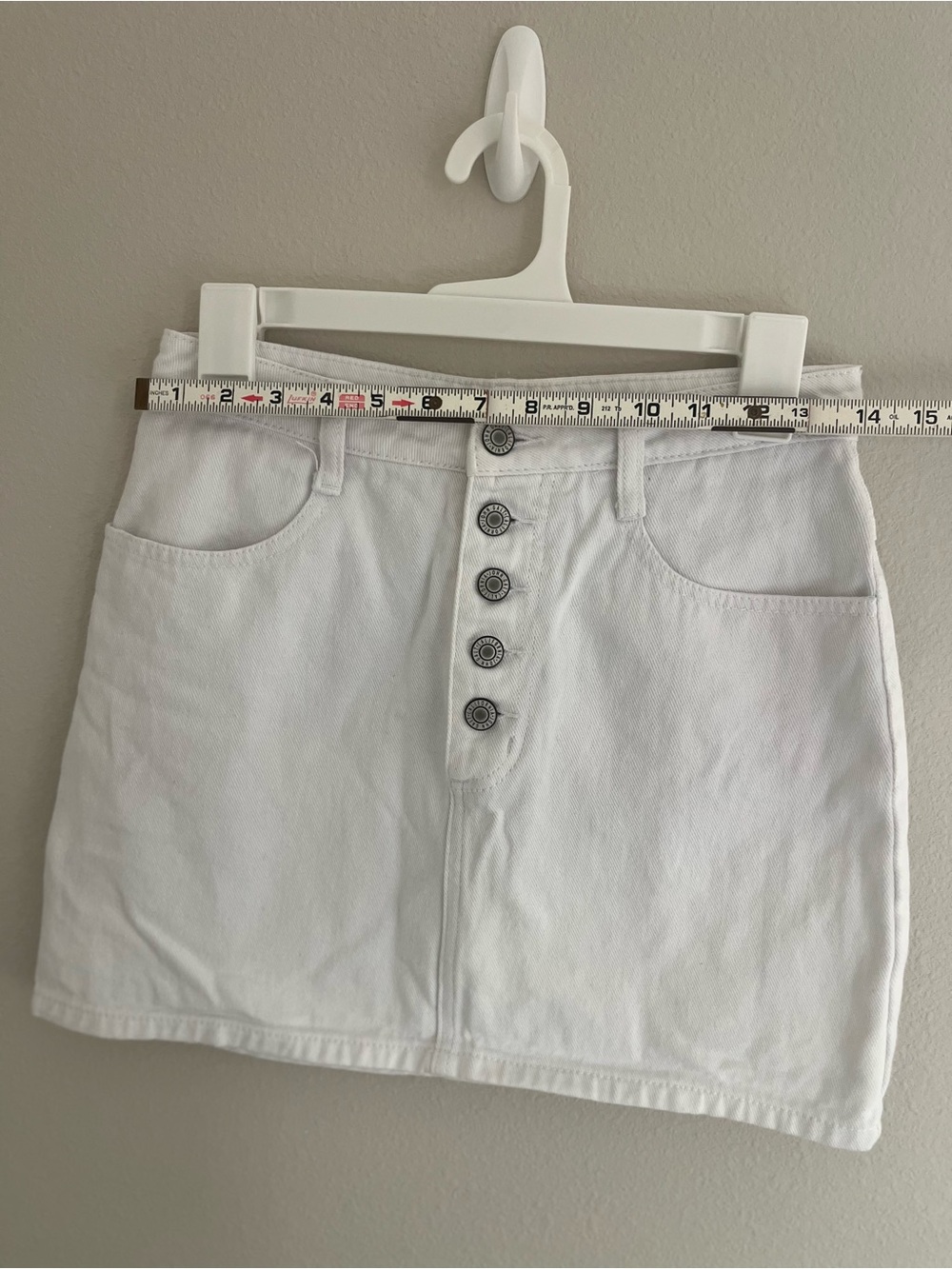 John Galt/Brandy Melville White Button-Front Mini Skirt Size M - Picture 4 of 6